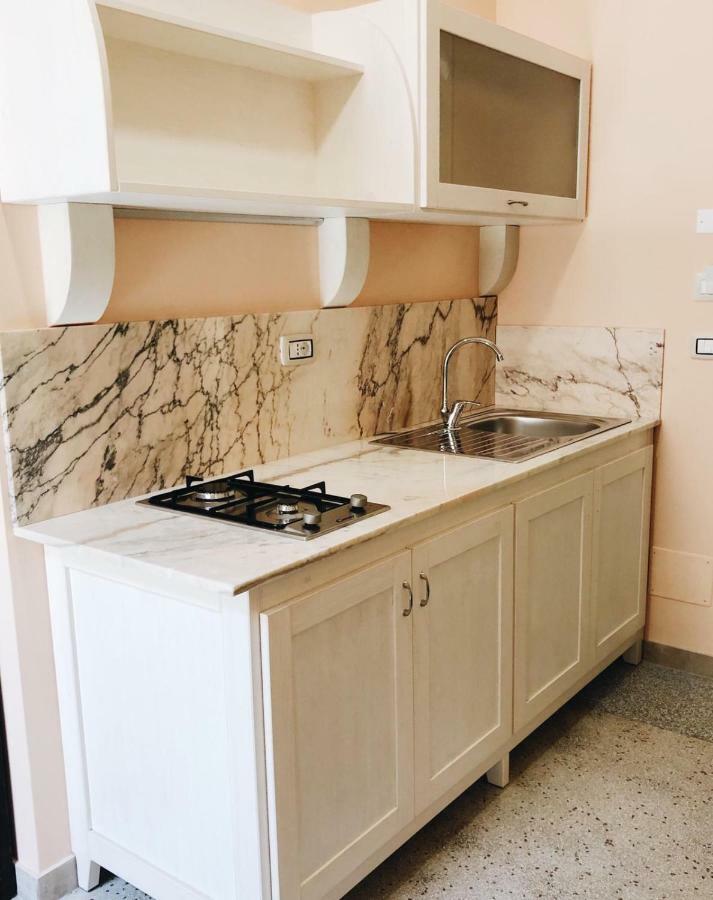 4 Balconi Liberty Apartments Lecce Extérieur photo
