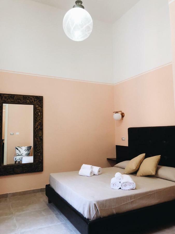 4 Balconi Liberty Apartments Lecce Extérieur photo