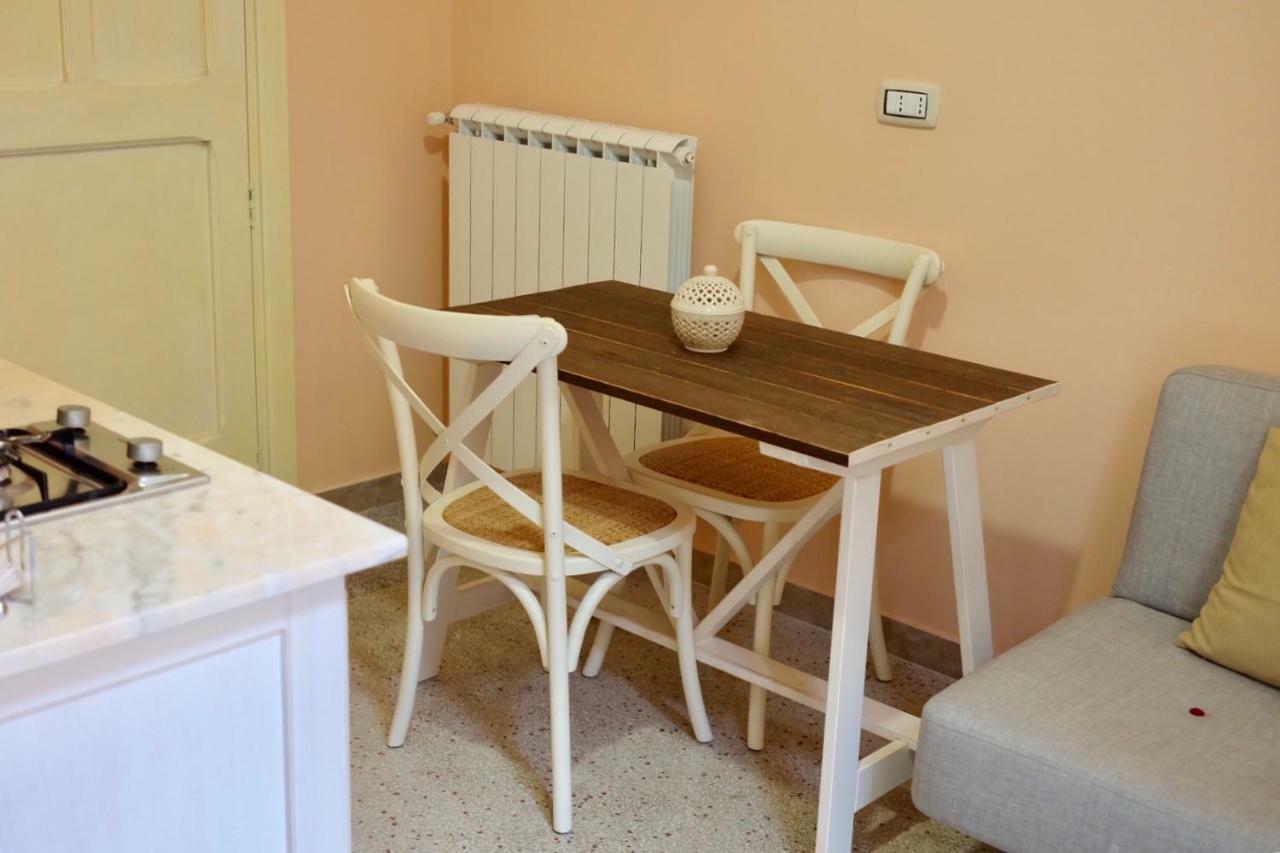 4 Balconi Liberty Apartments Lecce Extérieur photo