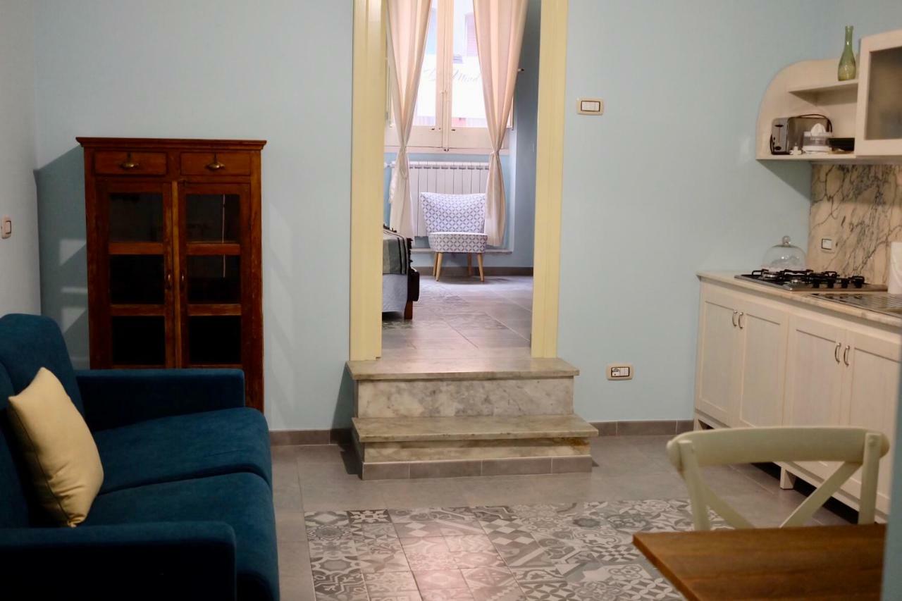4 Balconi Liberty Apartments Lecce Extérieur photo