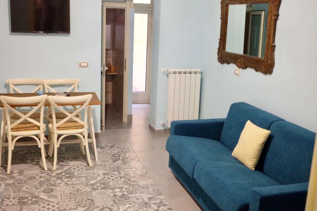4 Balconi Liberty Apartments Lecce Extérieur photo