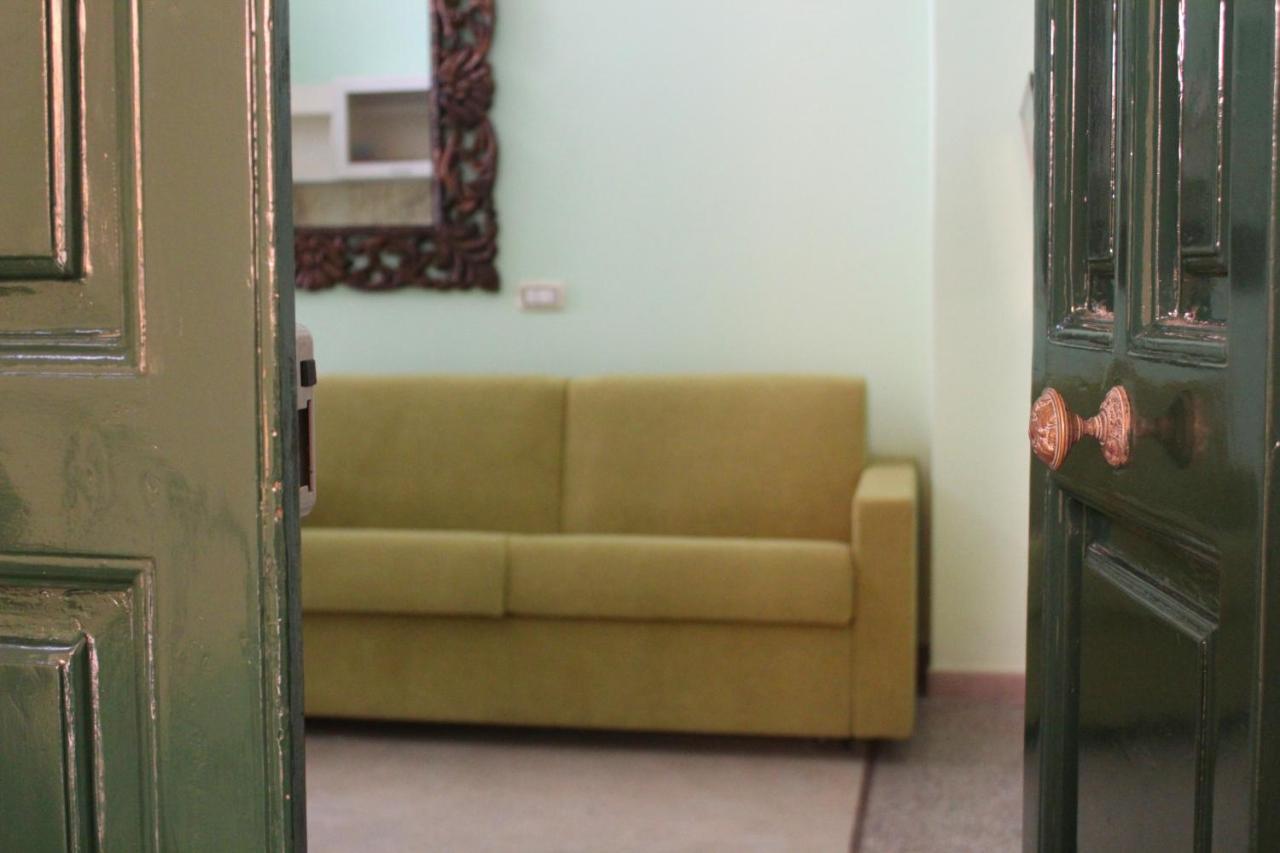 4 Balconi Liberty Apartments Lecce Extérieur photo